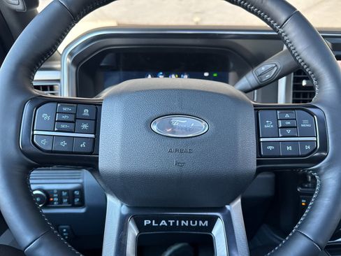 New 2026 Ford F250 Platinum w/ FX4 Off-Road Package image 26