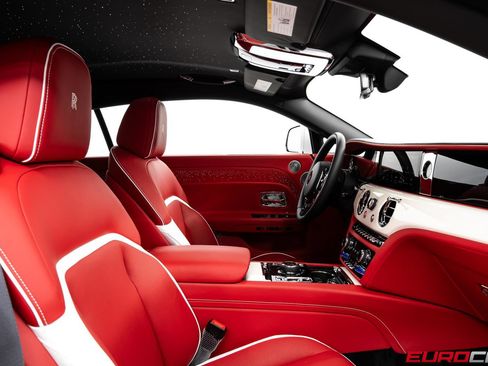 Used 2024 Rolls-Royce Spectre w/ Spectre Launch Package AWD/4WD image 35