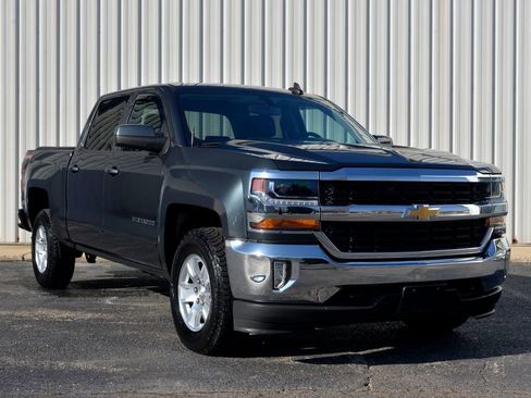Used 2017 Chevrolet Silverado 1500 LT w/ All Star Edition image 2