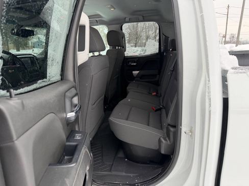 Used 2019 Chevrolet Silverado 2500 LT w/ LT Convenience Package image 17