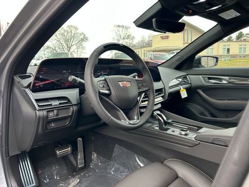 New 2026 Cadillac CT5 V w/ LPO, ONYX Package image 23