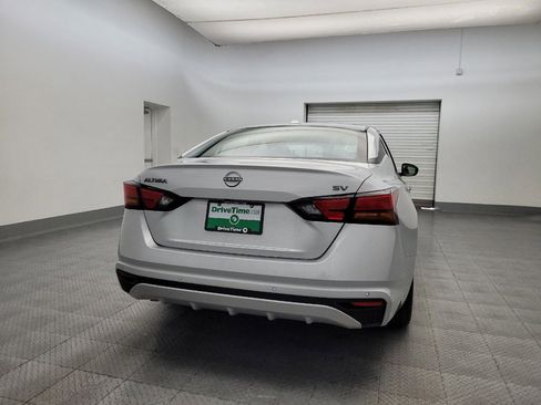 Used 2023 Nissan Altima 2.5 SV image 7