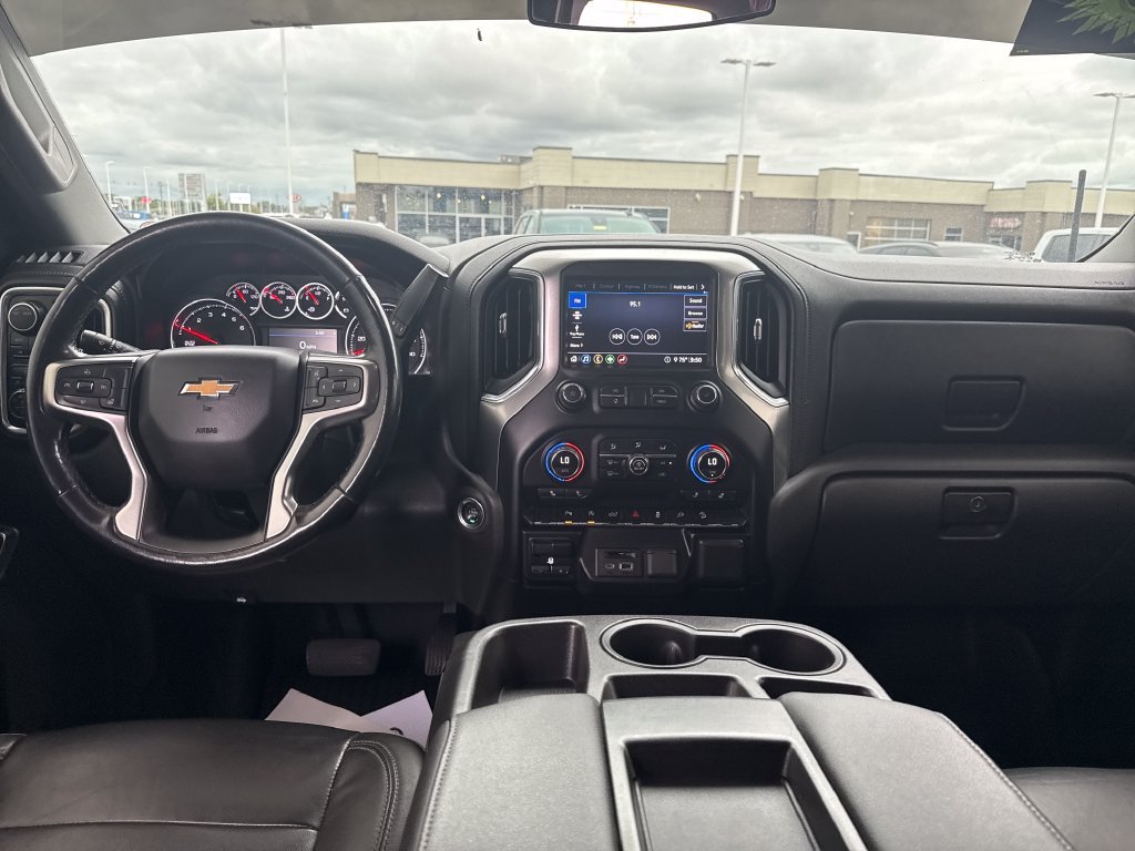 Used 2020 Chevrolet Silverado 1500 LT w/ All-Star Edition AWD/4WD image 15