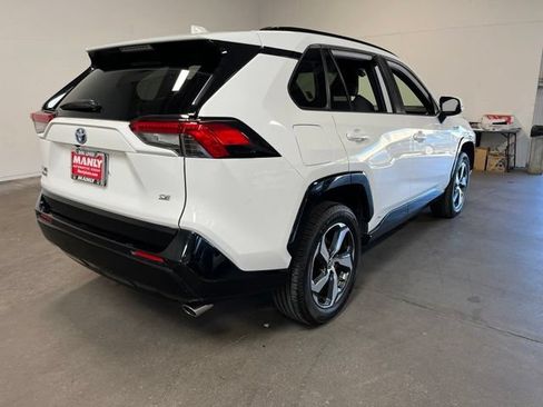 Used 2023 Toyota RAV4 SE w/ Weather & Moonroof Package AWD/4WD image 3