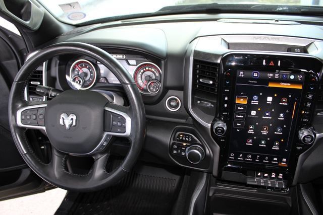 Used 2022 RAM 1500 Big Horn AWD/4WD image 29