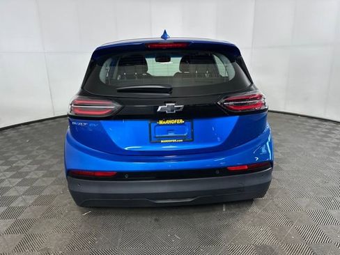 Used 2023 Chevrolet Bolt LT image 4