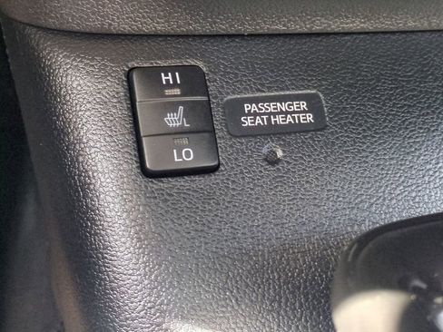 Used 2017 Toyota Prius Four Touring image 23