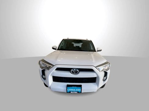 Used 2019 Toyota 4Runner SR5 image 3