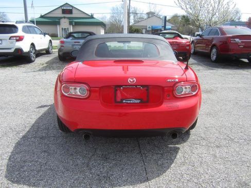 Used 2010 MAZDA MX-5 Miata Sport image 9
