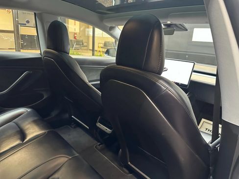 Used 2018 Tesla Model 3 Long Range image 21