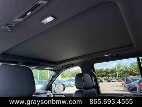 Used 2023 Chevrolet Tahoe Premier AWD/4WD image 20
