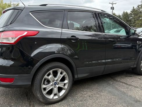 Used 2015 Ford Escape Titanium w/ Equipment Group 301A AWD/4WD image 10