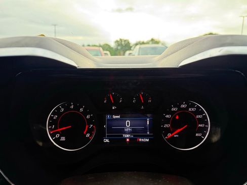 Used 2019 Chevrolet Camaro LT RWD image 14