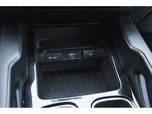 Used 2021 Kia Telluride LX FWD image 30