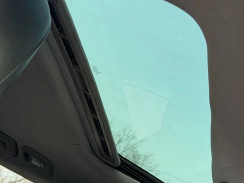 Used 2011 Porsche Panamera image 23