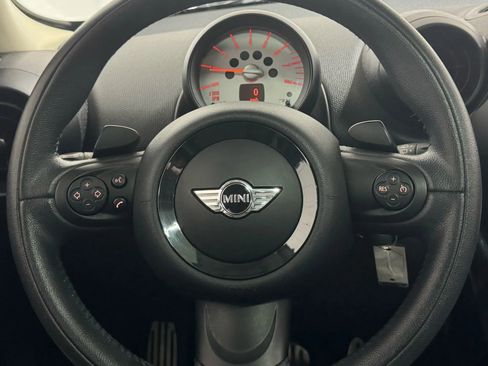 Used 2014 MINI Cooper Countryman S image 9