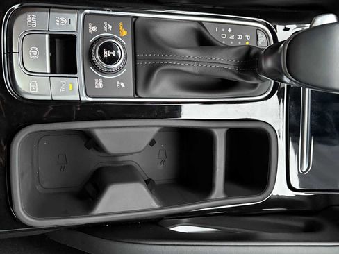 Used 2025 Kia Telluride SX Prestige X-Line image 25