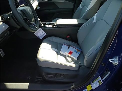 Used 2026 Toyota Camry SE image 12