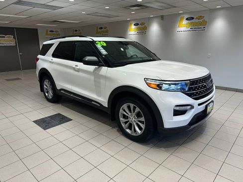 Used 2020 Ford Explorer XLT w/ Equipment Group 202A AWD/4WD image 1