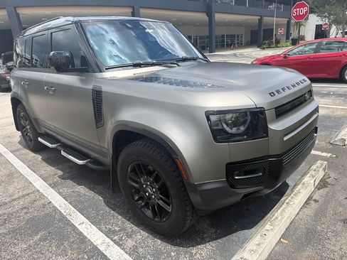 Used 2021 Land Rover Defender 110 S AWD/4WD image 5