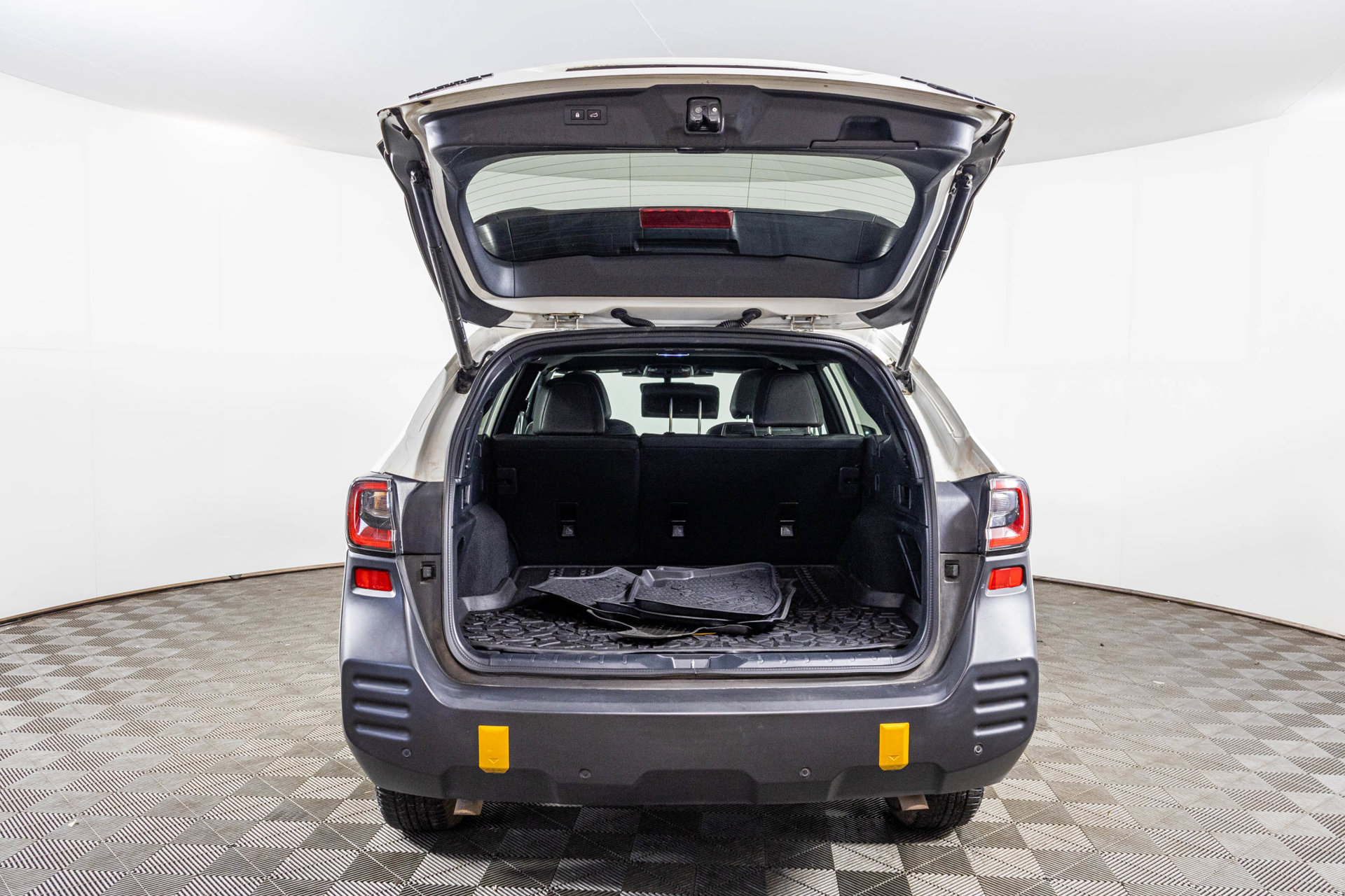 Used 2024 Subaru Outback Wilderness AWD/4WD image 43