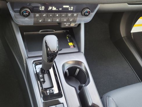 New 2026 Subaru Outback Limited AWD/4WD image 13