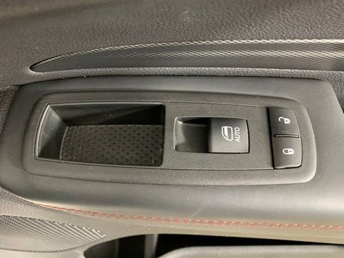 Used 2025 Dodge Durango R/T AWD/4WD image 35