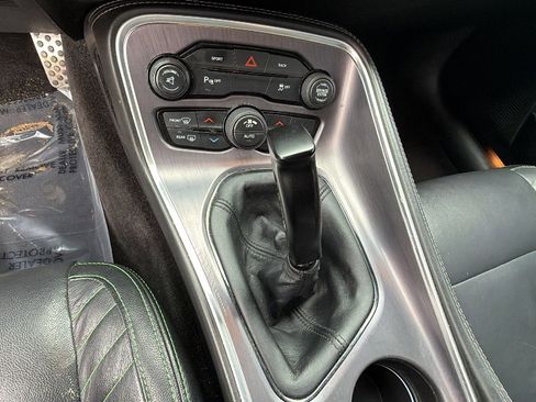 Used 2015 Dodge Challenger R/T w/ Quick Order Package 22B R/T image 30