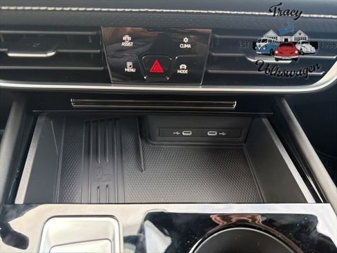 New 2026 Volkswagen Tiguan SEL R-Line image 12