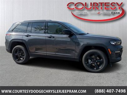 New 2025 Jeep Grand Cherokee Limited w/ Luxury Tech Group II