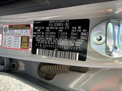 Used 2024 Kia Sportage SX image 31