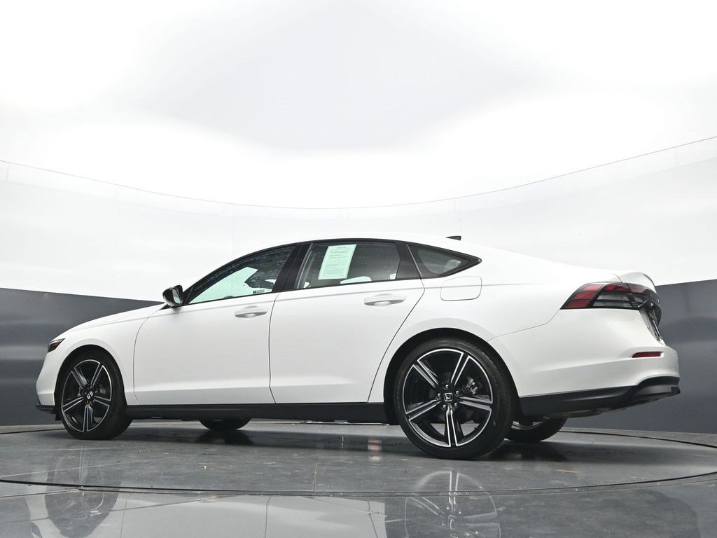 Used 2026 Honda Accord SE image 36