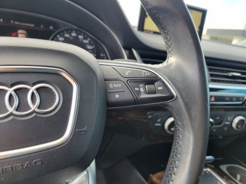 Used 2018 Audi Q7 3.0T Premium Plus w/ Premium Plus Package AWD/4WD image 11