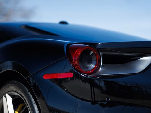 Used 2017 Ferrari 488 GTB image 25