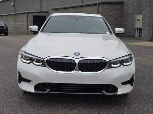 Used 2022 BMW 330i Sedan w/ Premium Package RWD image 2