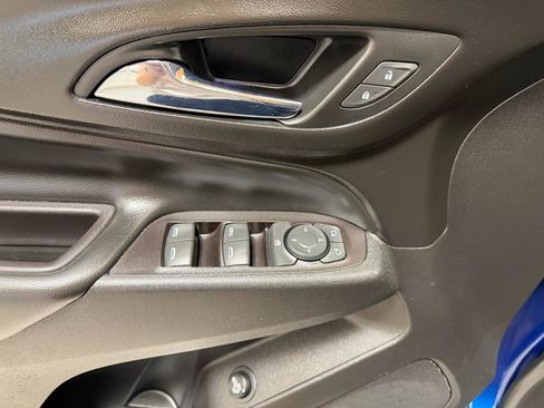 Used 2019 Chevrolet Equinox LT FWD image 13