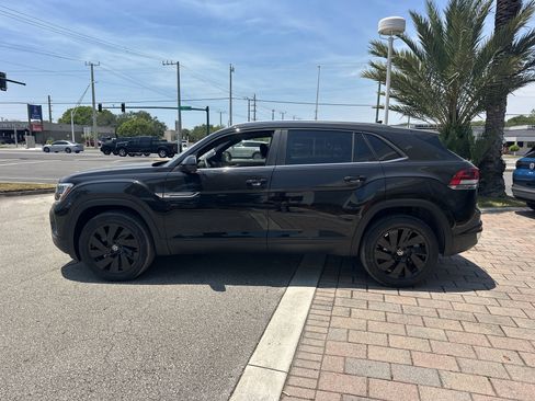New 2026 Volkswagen Atlas Cross Sport SE AWD/4WD image 10