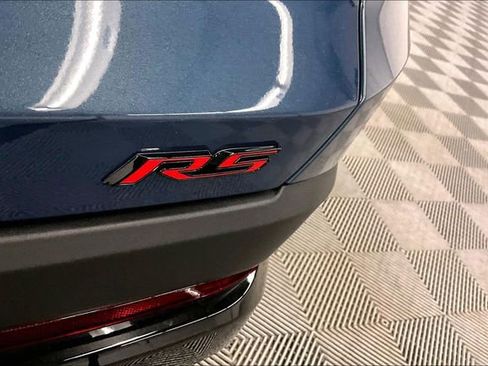 Used 2025 Chevrolet Equinox RS image 9