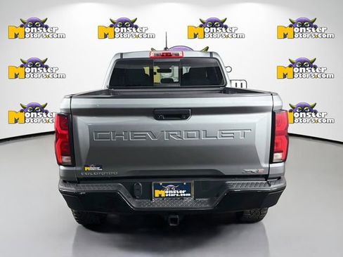 Used 2024 Chevrolet Colorado ZR2 AWD/4WD image 6