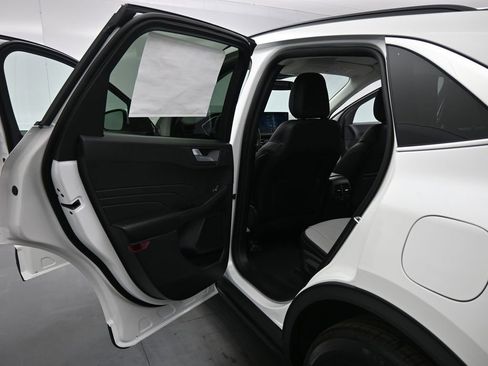New 2025 Ford Escape SE w/ PHEV Premium Package image 20