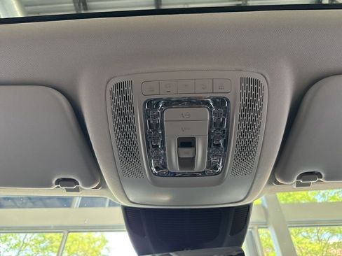 Certified 2025 Mercedes-Benz GLS 450 GLS 450 image 28