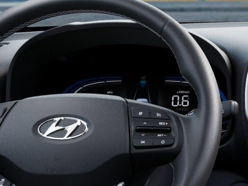 New 2026 Hyundai Venue SEL FWD image 14