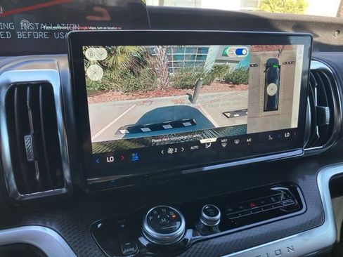 New 2026 Ford Expedition Platinum w/ Stealth Appearance Package image 31