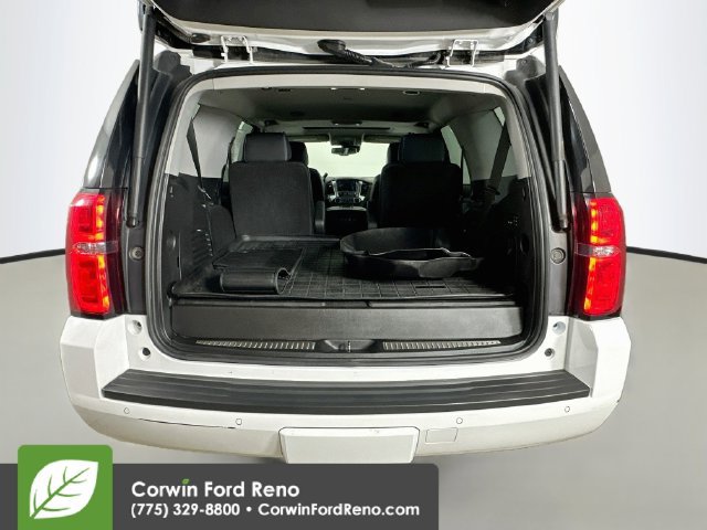 Used 2020 Chevrolet Tahoe Premier w/ RST 6.2L Performance Edition AWD/4WD image 31