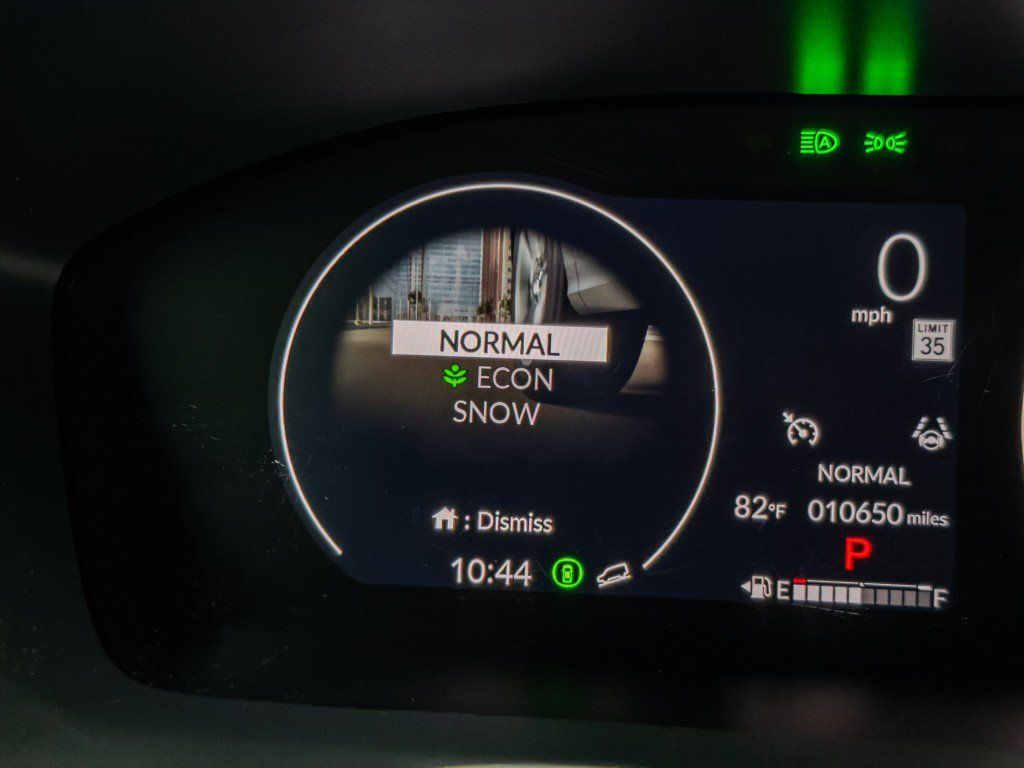 Used 2025 Honda HR-V Sport image 42