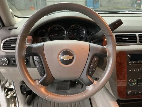 Used 2007 Chevrolet Avalanche LTZ w/ LTZ Preferred Equipment Group image 15