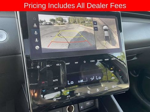 Used 2022 Hyundai Santa Cruz Limited AWD/4WD image 34
