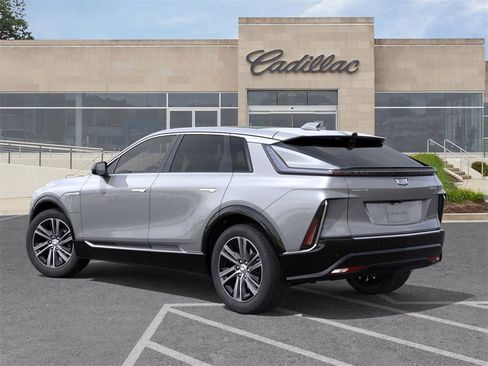New 2026 Cadillac Lyriq Luxury image 3