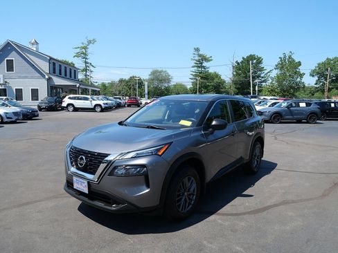 Used 2021 Nissan Rogue S FWD image 1