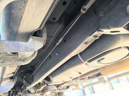 Used 2003 Ford Explorer Sport Trac 2WD image 2